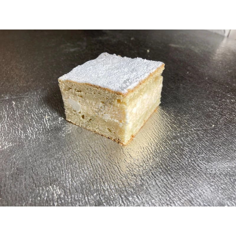 Készresütött túrós pite 100g (24 db)